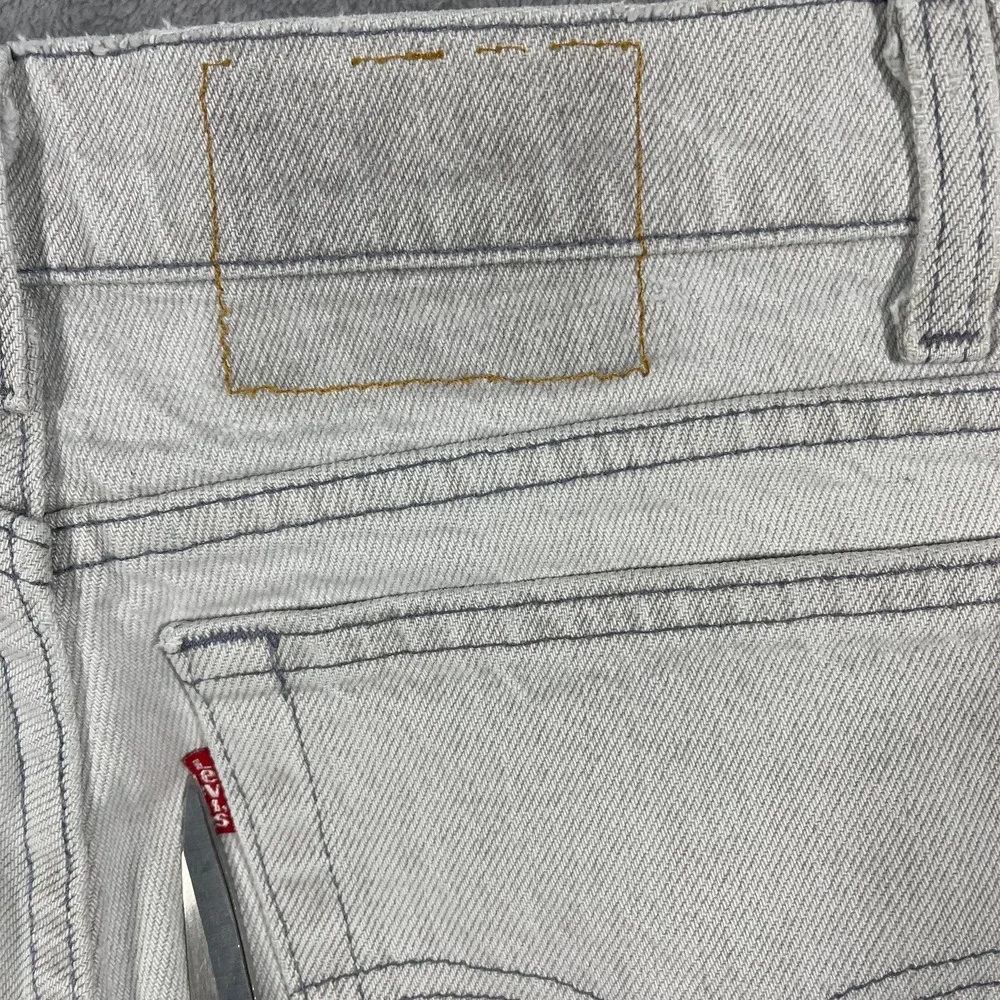 Levis 506 Jeans Mens 32(30)x32(30) White Distressed USA Vintage Straight Leg - Picture 15 of 16